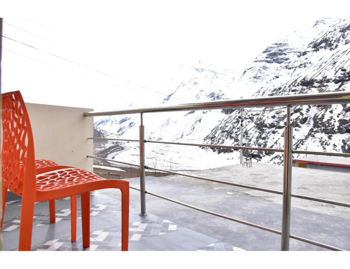 Hotel Peak View, Lahaul Sissu Dış mekan fotoğraf